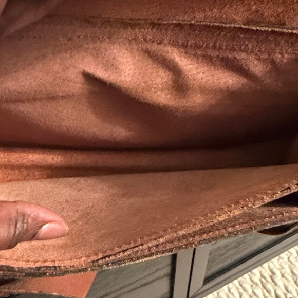 Elegant Brown Leather Women's Bag Used - Picture 4 of 9